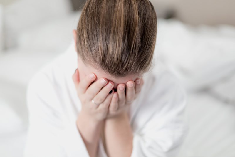 woman-in-white-robe-hides-face_4460x4460